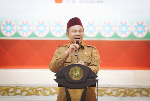 Menapak Takdir, Menyapu Mimpi: Abdul Wahid dan Jalan Sunyi Menuju Kursi Gubernur
