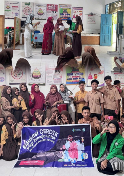 Edukasi CERDIK di SMPN 1 Kampar: Poltekkes Dorong Remaja Cegah Penyakit Jantung Sejak Dini
