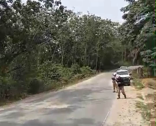 Didesak Bupati Suhardiman, Perusahaan Akhirnya Takluk! Jalan Benai Mulai Diperbaiki, Warga Lega Portal Dibuka