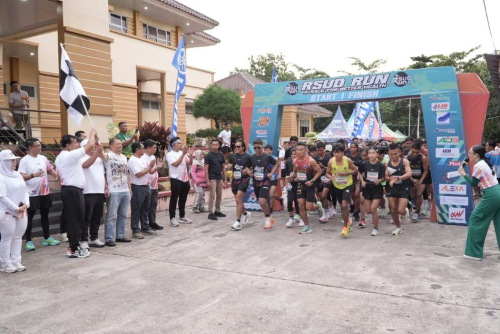 700 Peserta Tumpah Ruah di RSUD Run 2025! Bupati Suhardiman: Momentum Menggugah Kesadaran Hidup Sehat!