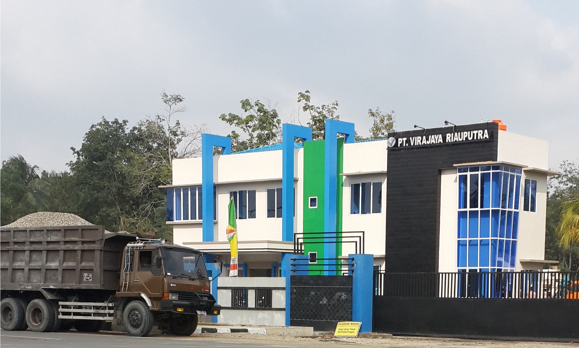 Runtuhnya Kerajaan Bisnis Virajaya, Puluhan Karyawan Mulai Dirumahkan