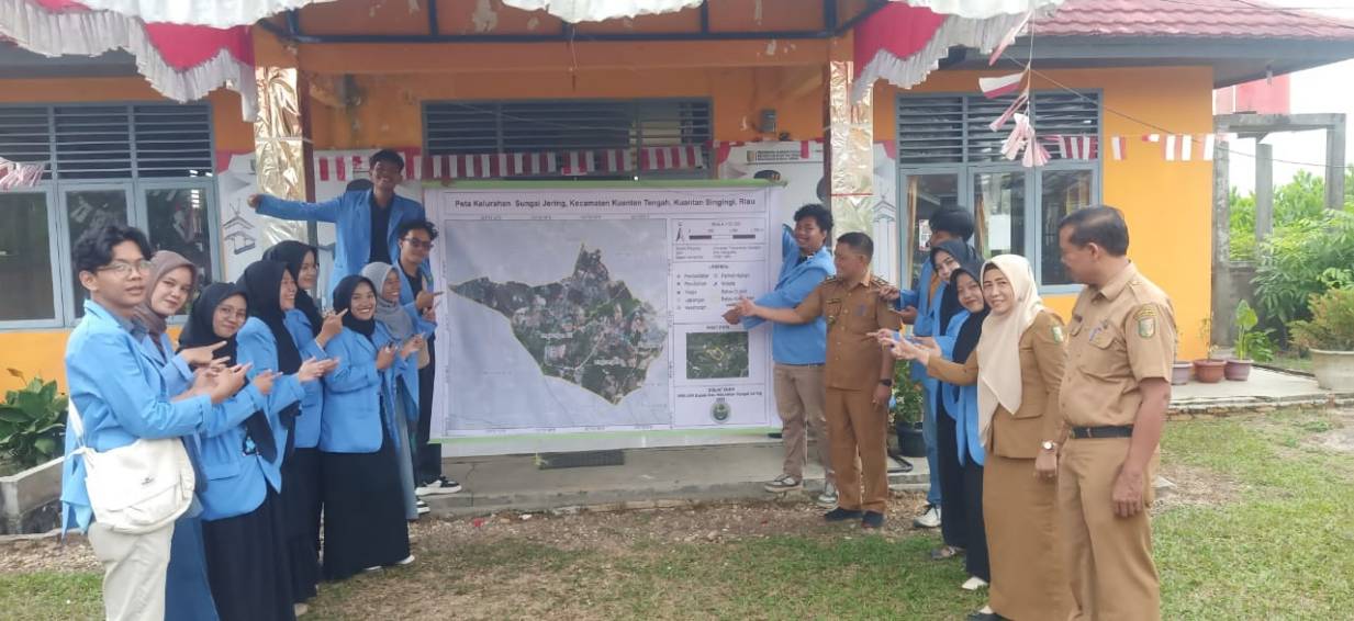 Perpisahan KKN UIN Suska di Kelurahan Sungai Jering, Lurah Eka Putra: Jangan Lupa, Promosikan Budaya Pacu Jalur Kuansing