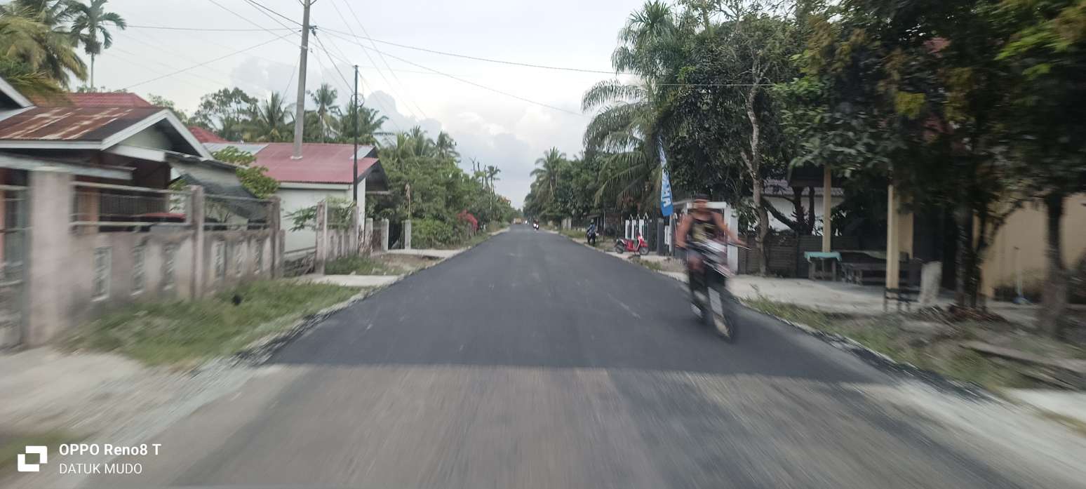Jalan Utama Teratak Air Hitam Mulus, Masyarakat Apresiasi Bupati Suhardiman